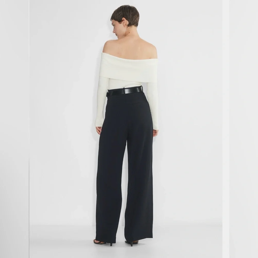 Aritzia Wilfred Nola Sweater in Light Birch Size L Wonder Yarn Slim‎ Fit Winter - Picture 2 of 11